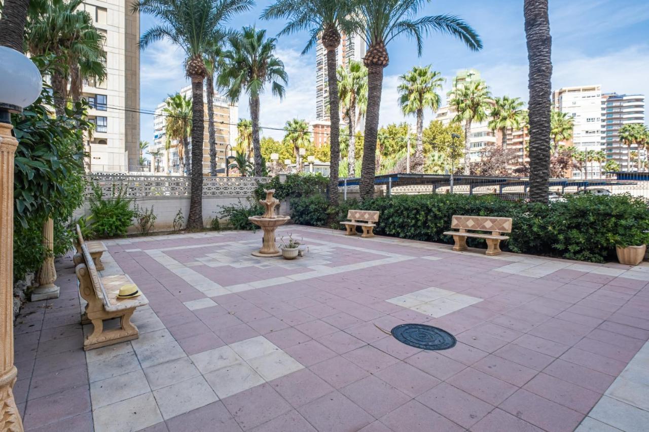 Torre Yago Deluxe 1-2 Levante Beach Бенидорм Екстериор снимка